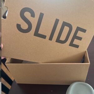 Adidas salt Yeezy slides men size 6 woman size 7